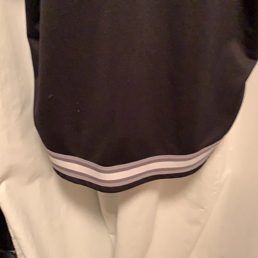 Fubu - Picture 10 of 12
